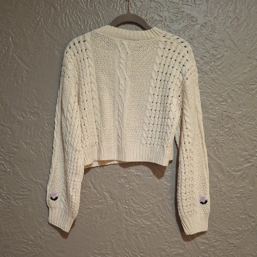 Cream Cable Knit Sweater with Floral Accents - Picture 6 of 9
